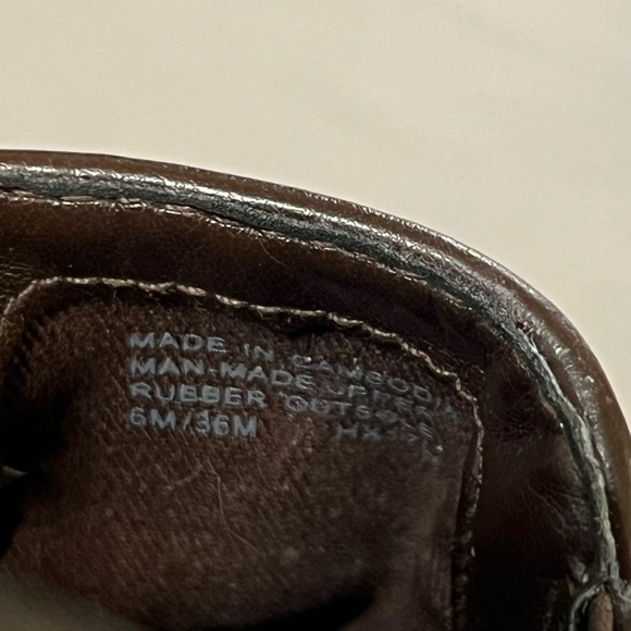 MICHAEL Michael Kors Women’s Keaton Logo-Print Slip On Sneaker Brown Size 6M - Picture 13 of 13